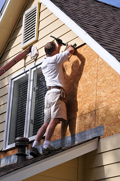 How To Choose The Right Materials for Your Siding Installation in 'Red Oak, IA